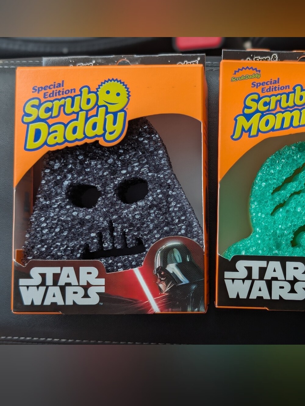 Scrub Daddy / Mommy Star Wars Darth Vader & Yoda Sponges